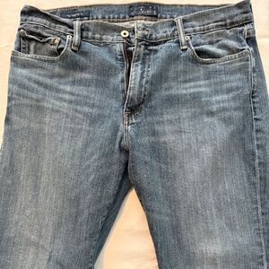 Lucky Brand blue jeans